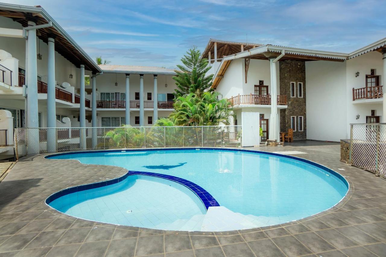 Hotel Neptune Bay Unawatuna Beach Kültér fotó