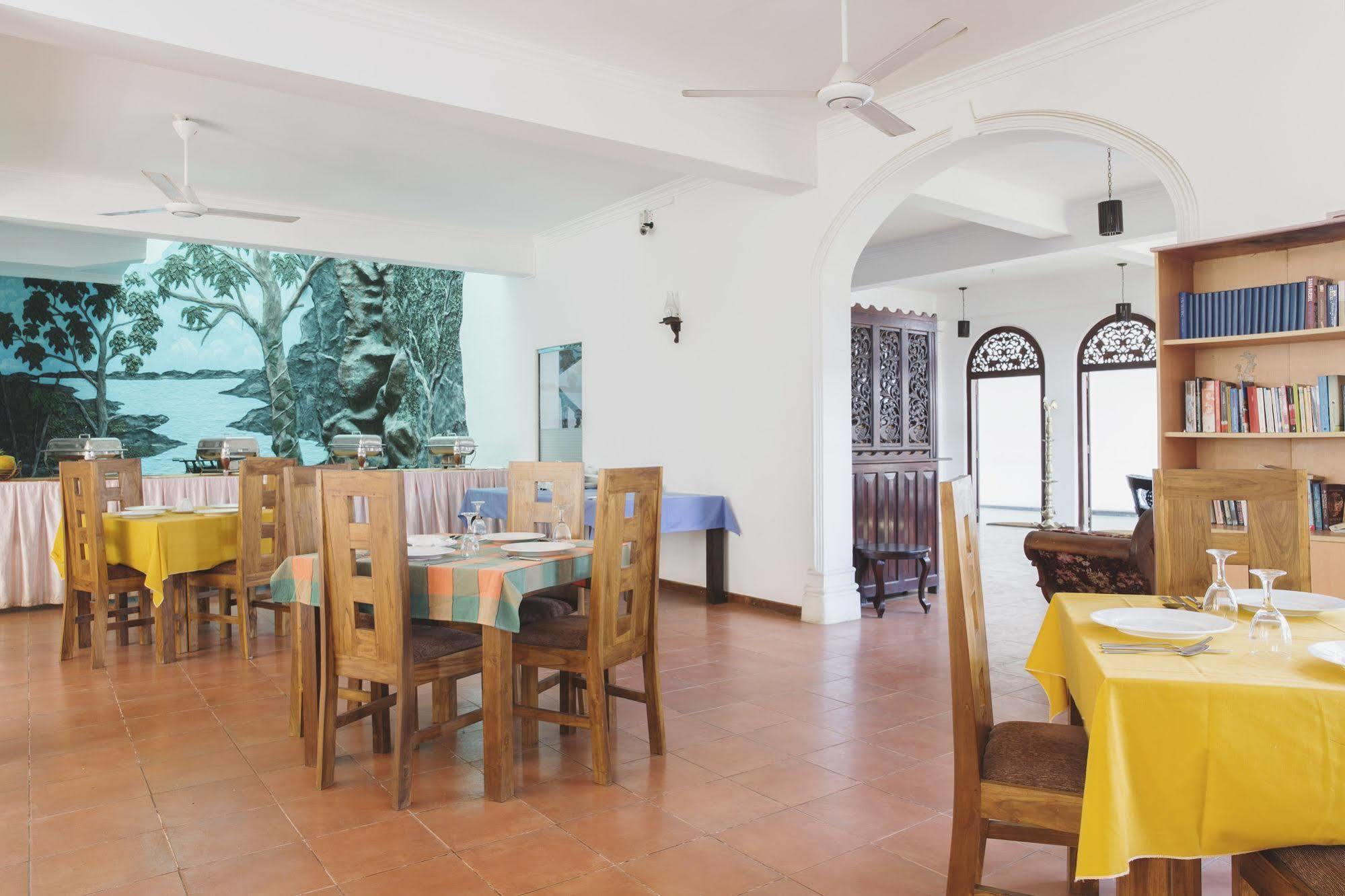 Hotel Neptune Bay Unawatuna Beach Kültér fotó