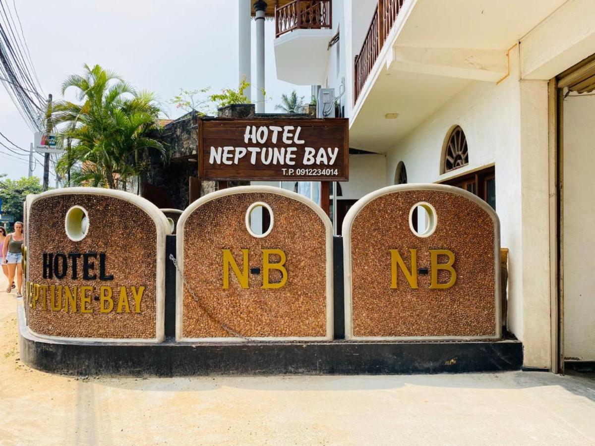 Hotel Neptune Bay Unawatuna Beach Kültér fotó